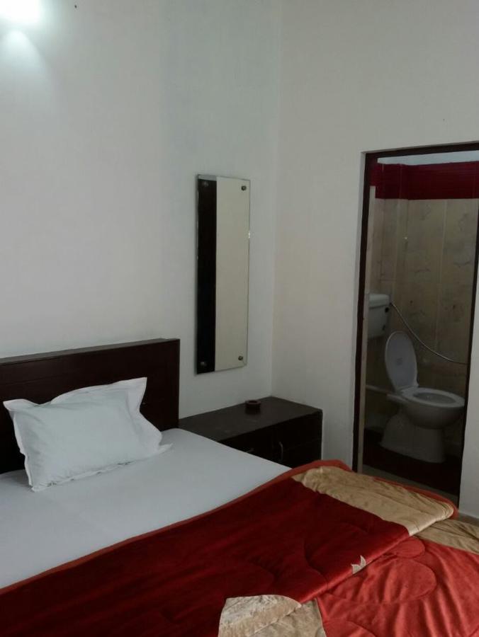Hotel Aashiyana Agra  Exterior photo