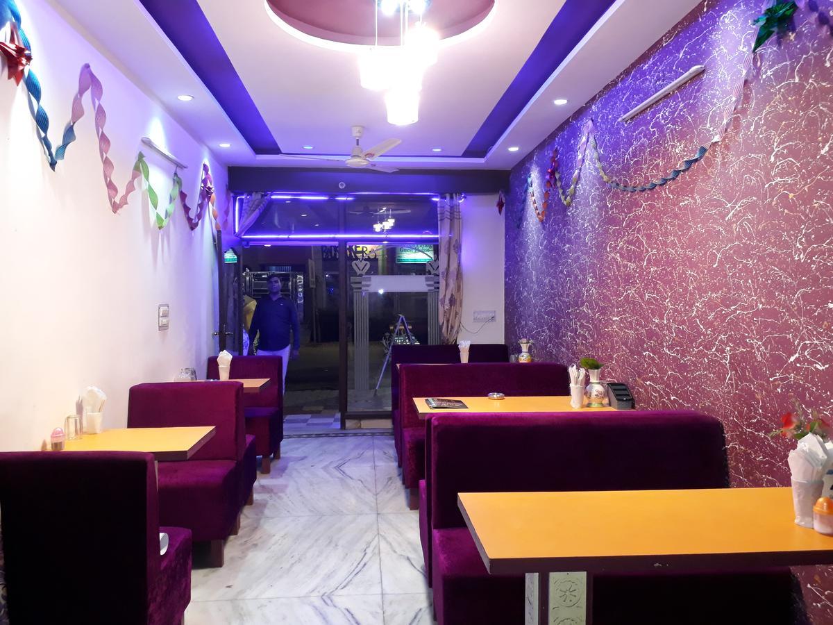 Hotel Aashiyana Agra  Exterior photo